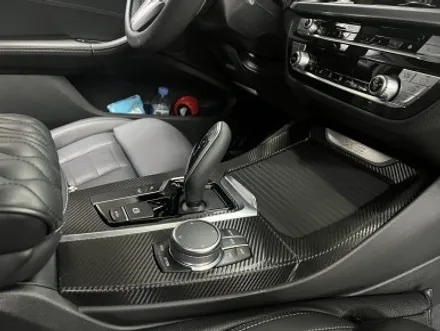 BMW X3, 카본 블랙 실내 랩핑으로 품격을 업그레이드! / 경기 광명