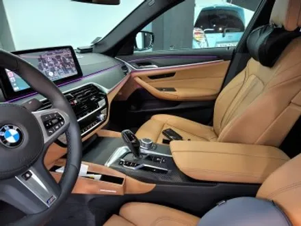 BMW 520i 실내 무광랩핑 매트릭스블랙 디자인확인해! / 경기 광명