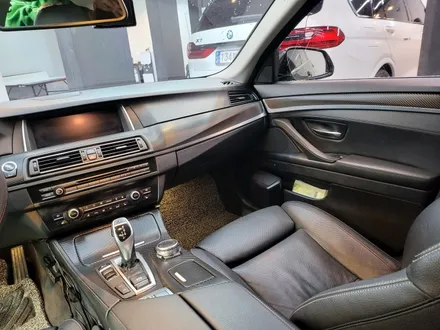 BMW F10 528i 우드트림 실내랩핑시공 양재랩핑 카크로스 / 광명, 안양, 시흥