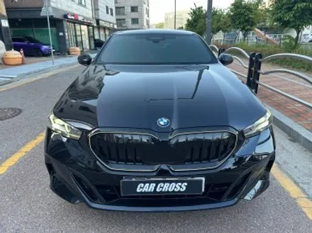BMW 블랙사파이어 G60 523d 크롬딜리트 진짜가 나타났다! / 경기 광명