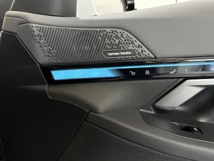 BMW G60, 크롬딜리트와 실내 랩핑 재시공으로 완벽한 드레스업! / 경기 광명