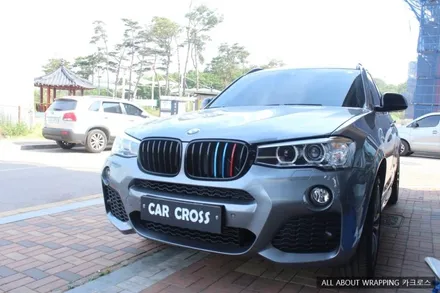 BMW X3 사이드미러 및 전면그릴 랩핑 / 경기 광명