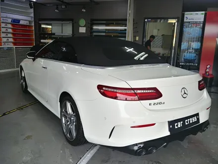 벤츠 E220d 카브리올레 사틴블랙 자동차 전체랩핑 묘미! / 광명, 안양, 시흥