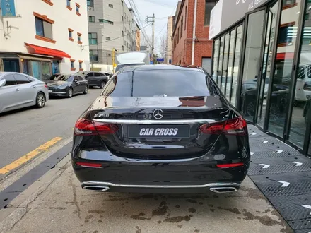 메르세데스 벤츠 E250 본넷+생활보호패키지 시공 -카크로스- / 광명, 안양, 시흥
