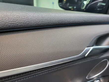 BMW X5 F15 실내랩핑 시공하기 매트릭스블랙 강남랩핑 카크로스 / 광명, 안양, 시흥