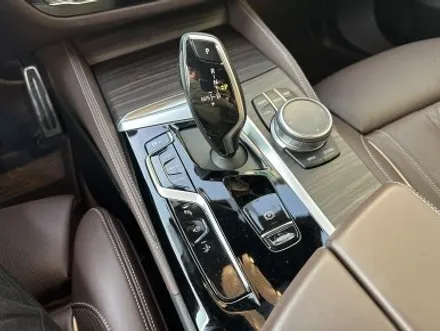 BMW 630i 실내 우드몰딩 카크로스에서 랩핑완료! / 경기 광명