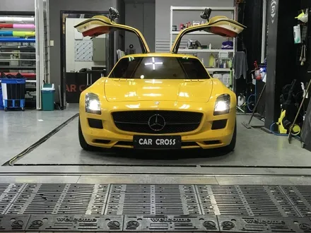 랩퍼 더 콰이엇 벤츠 SLS AMG 전체랩핑 화이트에서 옐로우! / 경기 광명