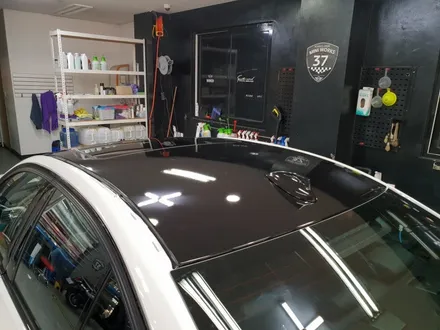 BMW 320i 루프스킨 M퍼포먼스 사이드데칼로 포인트! / 경기 광명