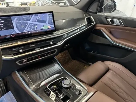 BMW X5 리얼카본 실내 랩핑으로 완벽한 드레스업! / 경기 광명