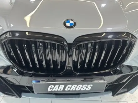 BMW X5 유광카본 실내랩핑 및 그릴랩핑 / 경기 광명