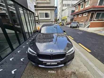 BMW G30, 전체 랩핑을 통해 세련된 컬러로 탈바꿈! / 경기 광명