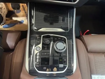 BMW X5 유광카본 실내랩핑 및 그릴랩핑 / 경기 광명