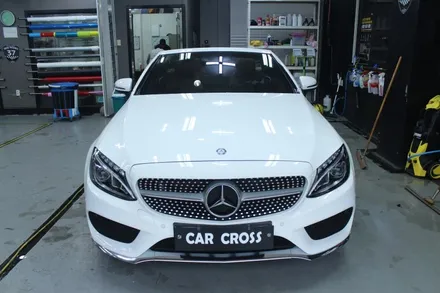 벤츠 w205 c200 카브리올레 리얼카본 실내랩핑! / 경기 광명
