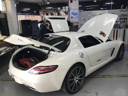 랩퍼 더 콰이엇 벤츠 SLS AMG 전체랩핑 화이트에서 옐로우! / 경기 광명