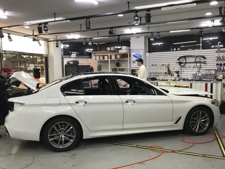 BMW 520D 사틴블랙 전체랩핑 / 경기 광명