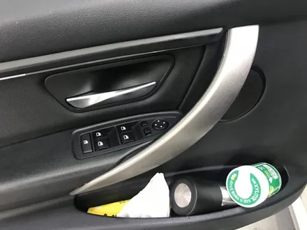 BMW F30 320D 카본블랙으로 실내를 변화시키자 / 경기 광명
