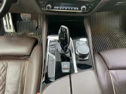 BMW 540i Xdrive 실내트림 랩핑시공 #강남카크로스 #광명카크로스 / 광명, 안양, 시흥