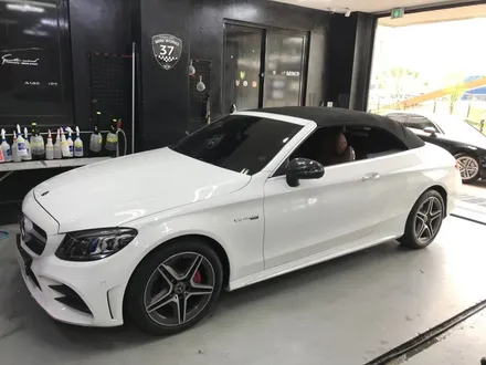 메르세데스 벤츠 C63 AMG 카브리올레 실내 랩핑 시공 - 카크로스 - / 광명, 안양, 시흥