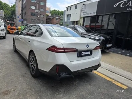 BMW G60 520i 하차감을 올리는 시공 그릴랩핑이있다. (실내 PPF까지 확인) / 경기 광명