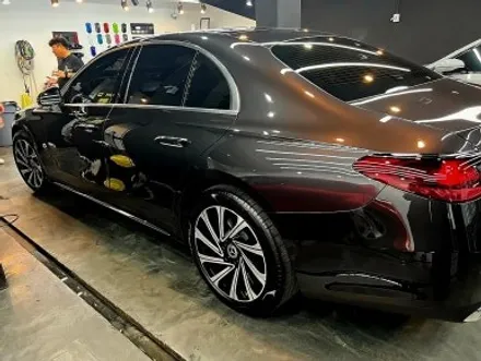 벤츠 W214 E300 그라파이트그레이 메탈릭 본넷패키지 PPF로 보호! / 경기 광명