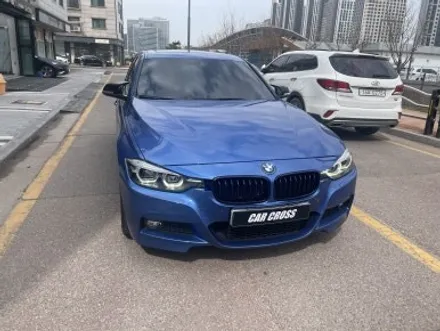 BMW F30 330i 루프스킨 시공 & 320d 카본블랙 실내랩핑 진행 / 경기 광명