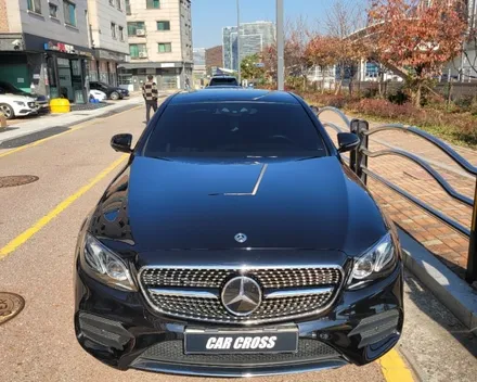 벤츠 E350 옵시디안블랙 E클래스 유광카본블랙 실내랩핑 후기! / 경기 광명