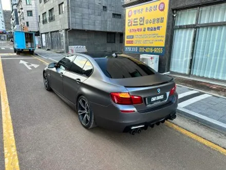 BMW F10 극강의 사틴다크레이 전체랩핑! / 서초, 양재, 강남