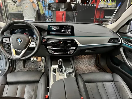 BMW 530e 실내 투톤 인테리어는 랩핑으로 한다! / 광명, 안양, 시흥