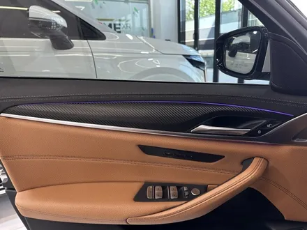 BMW 5시리즈! BMW G30 530i 실내 우드트림 카본랩핑 시공 후기! / 경기 광명