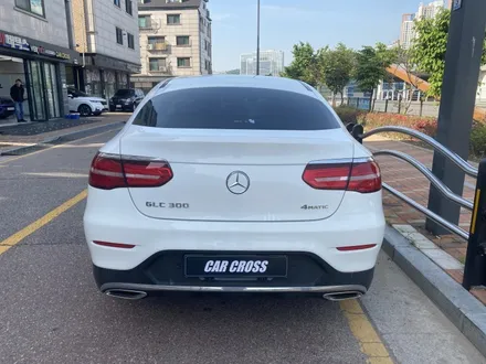 벤츠 GLC 300 세로그릴 스사이드스텝 장착! 스포일러는 덤! / 광명, 안양, 시흥