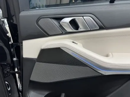 BMW X5, 생활보호패키지와 실내 랩핑으로 언제나 새 차처럼! / 경기 광명