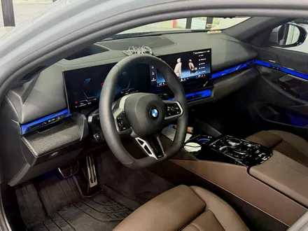 BMW G60 브루클린 그레이, 실내 카본랩핑+그릴 블랙랩핑 시공 후기! / 경기 광명