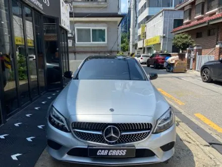 벤츠 C200 블랙PPF 루프스킨시공(포인팅 및 실내랩핑)