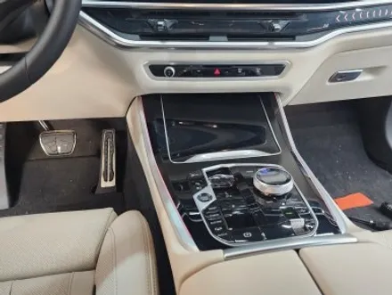 BMW X5, 생활보호패키지와 실내 랩핑으로 언제나 새 차처럼! / 경기 광명