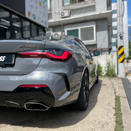 BMW M440i 쿠페 스포티함을 100% 끌어 올려줄 전체랩핑 시공 전문점은? / 광명, 안양, 시흥