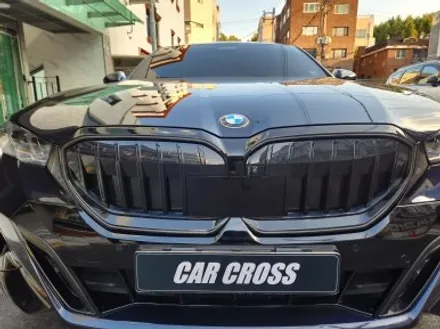 BMW G60, 크롬딜리트와 실내 랩핑 재시공으로 완벽한 드레스업! / 경기 광명