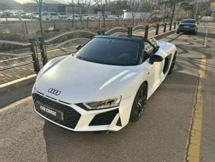 아우디 R8, 전체 랩핑을 통한 사틴 화이트로 완벽한 드레스업! / 경기 광명