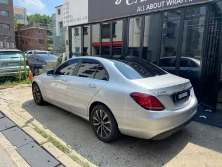 벤츠 C200 블랙PPF 루프스킨시공(포인팅 및 실내랩핑)