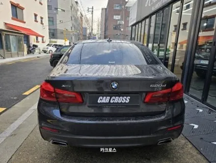 BMW G30, 전체 랩핑을 통해 세련된 컬러로 탈바꿈! / 경기 광명