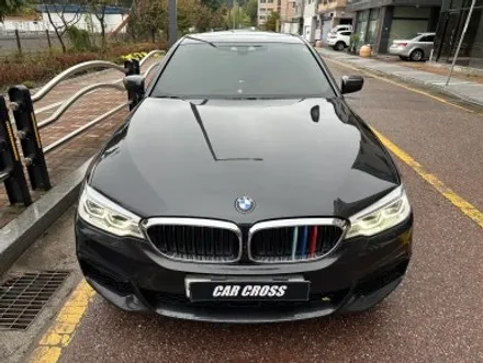 BMW G30, 크롬딜리트와 실내 랩핑을 통한 완벽한 드레스업! / 경기 광명