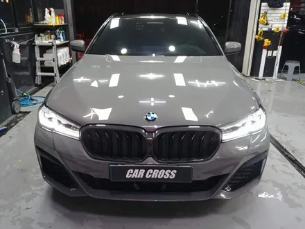 BMW 530i 본넷PPF, 루프스킨은 블랙 PPF! 기타 종합랩핑 시공! / 광명, 안양, 시흥