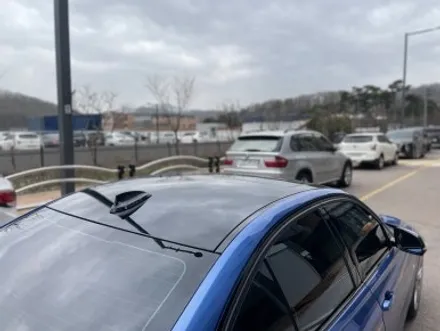 BMW F30 330i 루프스킨 시공 & 320d 카본블랙 실내랩핑 진행 / 경기 광명