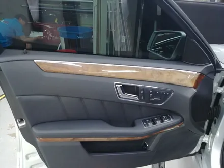 벤츠 W212 E300 실내 몰딩이 바랬어요 인테리어 해야하나요? / 광명, 안양, 시흥