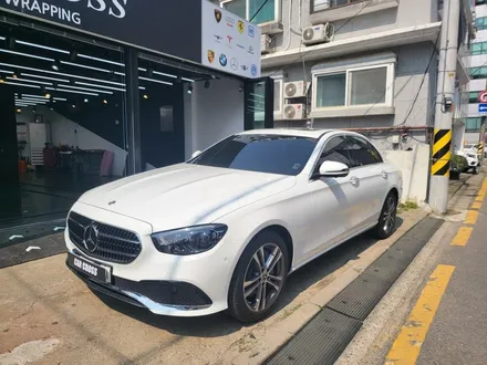 메르세데스 벤츠 E클레스 E350 생활보호패키지 + 본넷 PPF 시공 -카크로스- / 광명, 안양, 시흥