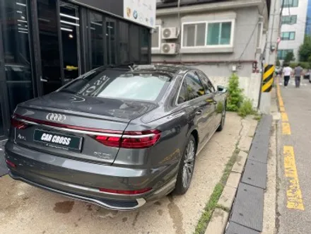 아우디 A8 롱바디 (A8 L) 실내랩핑 블랙브러쉬 가능한가? / 광명, 안양, 시흥