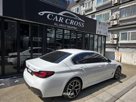 BMW G30 크롬죽이기 및 실내 카본랩핑 / 경기 광명