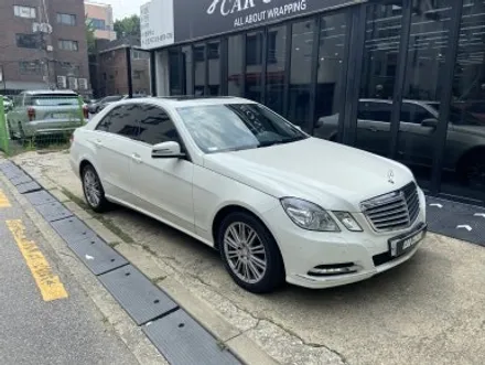 벤츠E300 W212 실내 우드몰딩 고민이라면? 실내랩핑 추천! / 경기 광명