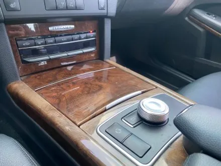 벤츠 E300 W212 실내랩핑, 올드함을 진짜 클래식으로 / 서초, 양재, 강남