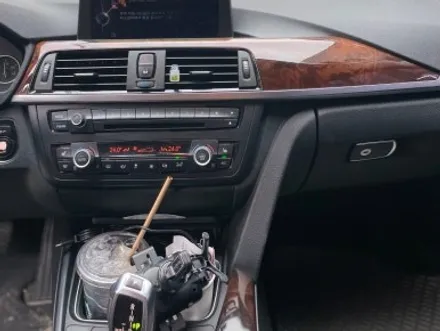 BMW F30 330i 루프스킨 시공 & 320d 카본블랙 실내랩핑 진행 / 경기 광명