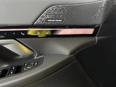 BMW G60, 크롬딜리트와 실내 랩핑 재시공으로 완벽한 드레스업! / 경기 광명